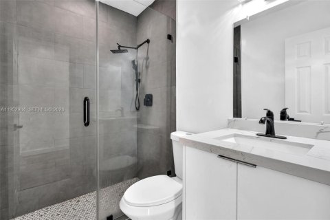 Casa en alquiler en Hollywood, Florida, 4 dormitorios, 318.19 m2 № 2011510 - foto 26