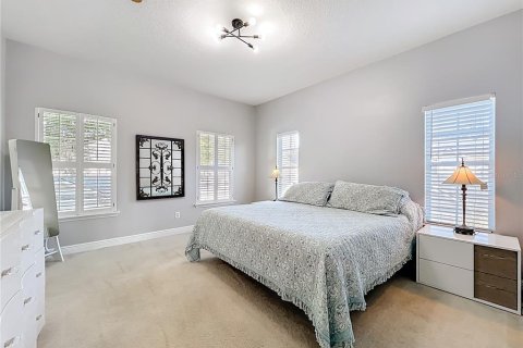 Townhouse in Winter Park, Florida 3 bedrooms, 154.22 sq.m. № 1910857 - photo 10