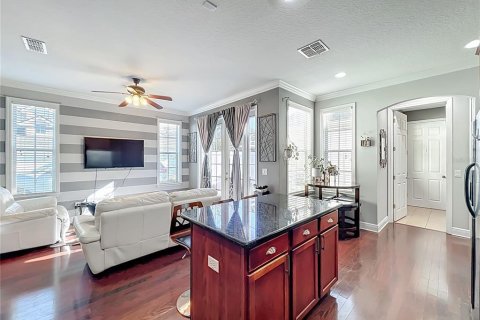 Townhouse in Winter Park, Florida 3 bedrooms, 154.22 sq.m. № 1910857 - photo 25