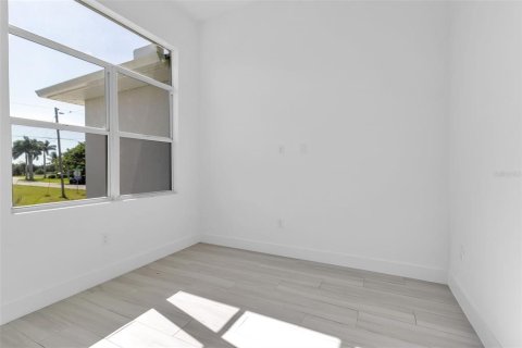 Villa ou maison à vendre à Punta Gorda, Floride: 3 chambres, 197.6 m2 № 2141205 - photo 28