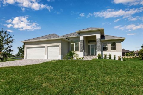 Villa ou maison à vendre à Punta Gorda, Floride: 3 chambres, 197.6 m2 № 2141205 - photo 3