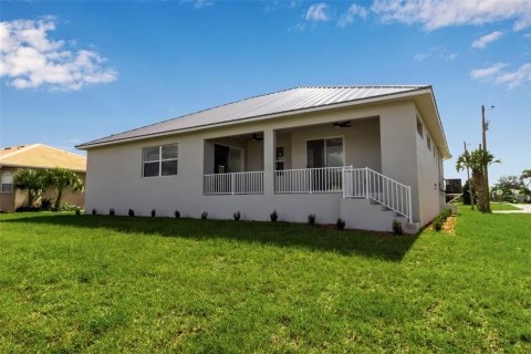Villa ou maison à vendre à Punta Gorda, Floride: 3 chambres, 197.6 m2 № 2141205 - photo 11