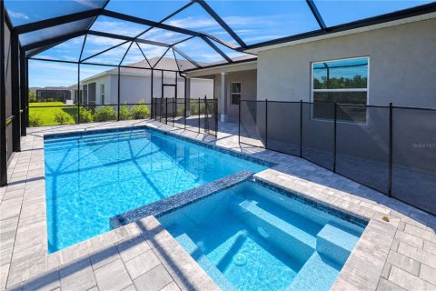 House in Punta Gorda, Florida 4 bedrooms, 234.11 sq.m. № 2396269 - photo 4