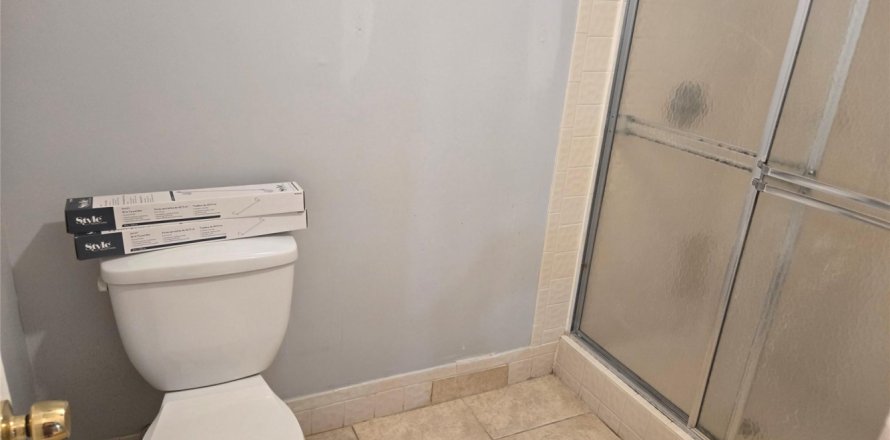 Condo in Miramar, Florida, 2 bedrooms  № 1096675