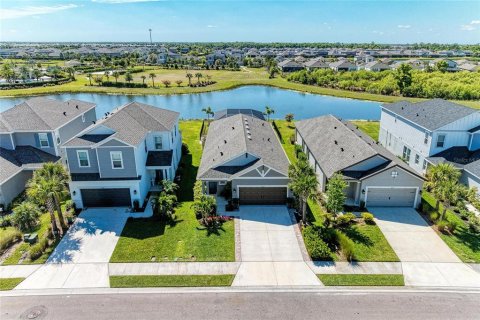 Villa ou maison à vendre à Bradenton, Floride: 3 chambres, 165.74 m2 № 2144564 - photo 2