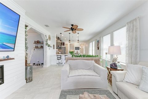 Villa ou maison à vendre à Bradenton, Floride: 3 chambres, 165.74 m2 № 2144564 - photo 22