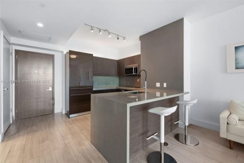 Купить кондоминиум в Майами, Флорида 47.1м2, № 2016917 - фото 15