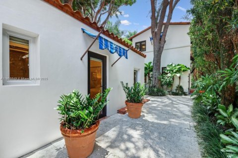 Villa ou maison à vendre à Miami Beach, Floride: 4 chambres, 287.25 m2 № 1759064 - photo 30