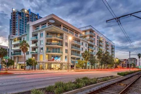 Condo à Tampa, Floride, 1 chambre  № 2109058