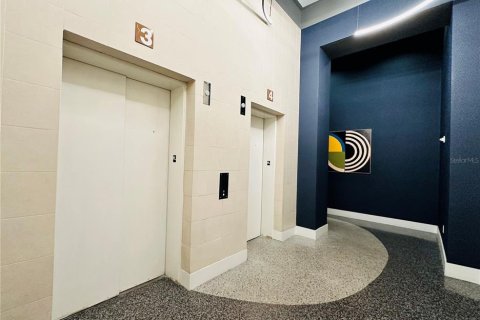 Condominio en alquiler en Orlando, Florida, 2 dormitorios, 112.6 m2 № 1905138 - foto 18