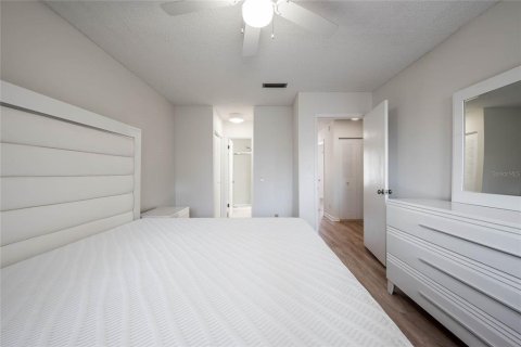 Townhouse in Altamonte Springs, Florida 3 bedrooms, 150.5 sq.m. № 1576543 - photo 22