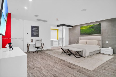 Condo in Miami, Florida, 3 bedrooms  № 1938674 - photo 27
