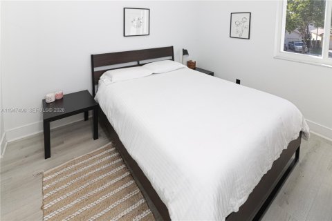 Casa en venta en Doral, Florida, 4 dormitorios, 223.06 m2 № 2003397 - foto 25