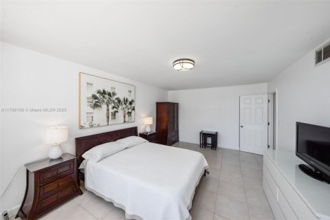 Copropriété à vendre à Hollywood, Floride: 1 chambre, 106.19 m2 № 1861937 - photo 19