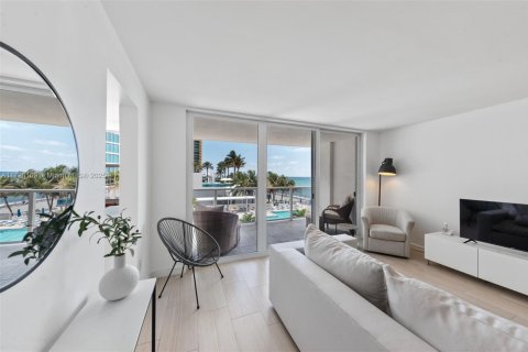 Copropriété à vendre à Hollywood, Floride: 1 chambre, 106.19 m2 № 1861937 - photo 16