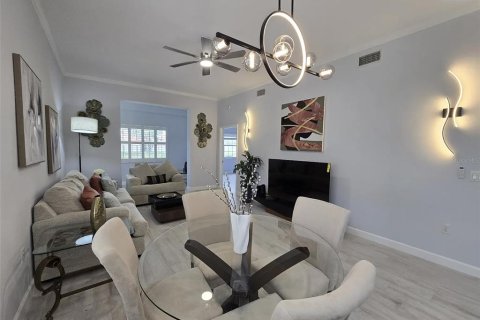 House in Bradenton, Florida 3 bedrooms, 133.69 sq.m. № 2197296 - photo 15