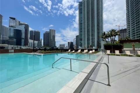 Condo in Miami, Florida, 2 bedrooms  № 1928564 - photo 13