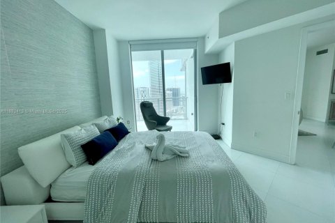 Condo in Miami, Florida, 2 bedrooms  № 1928564 - photo 9
