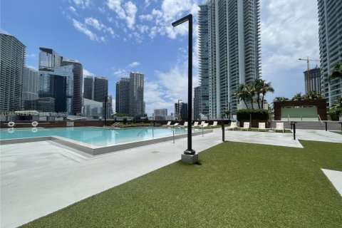 Condo in Miami, Florida, 2 bedrooms  № 1928564 - photo 15
