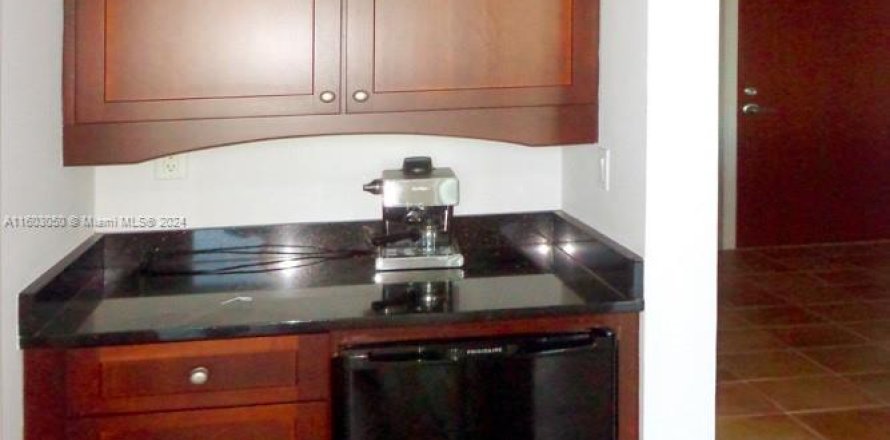 Office in Coral Springs, Florida № 1222600