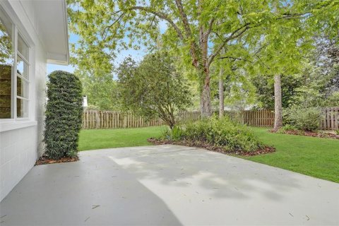 House in Gainesville, Florida 4 bedrooms, 257.53 sq.m. № 1658056 - photo 28