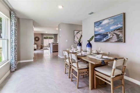 House in ANGELINE in Land O' Lakes, Florida 3 bedrooms, 144.93 sq.m. № 1911905 - photo 2