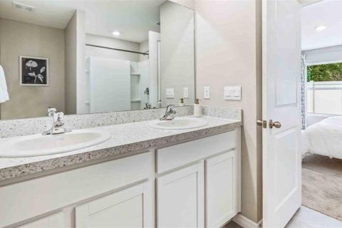 House in ANGELINE in Land O' Lakes, Florida 3 bedrooms, 144.93 sq.m. № 1911905 - photo 13