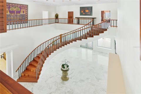 House in Sarasota, Florida 5 bedrooms, 1009.94 sq.m. № 2201801 - photo 27