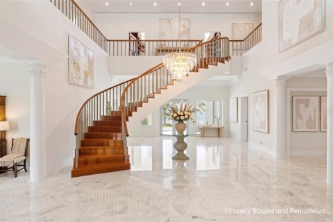 House in Sarasota, Florida 5 bedrooms, 1009.94 sq.m. № 2201801 - photo 22