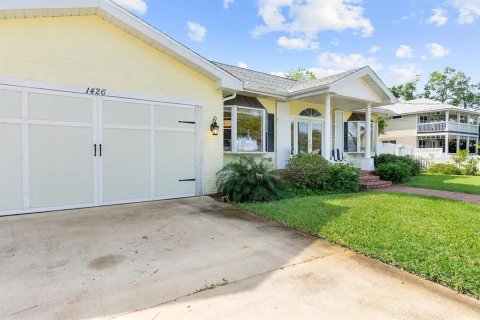 Villa ou maison à vendre à Daytona Beach, Floride: 4 chambres, 202.34 m2 № 2199296 - photo 2