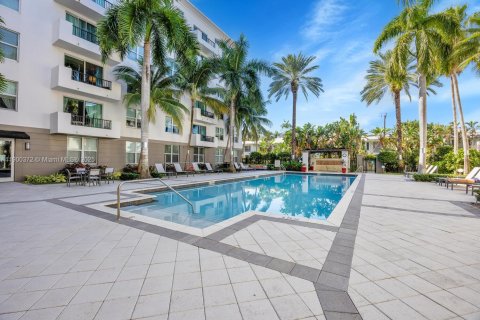 Condo in Fort Lauderdale, Florida, 2 bedrooms  № 2081686 - photo 24