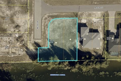 Land in Cape Coral, Florida № 2094447 - photo 9