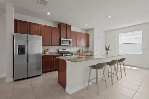 Touwnhouse à vendre à Odessa, Floride: 3 chambres, 161.65 m2 № 1677211 - photo 3