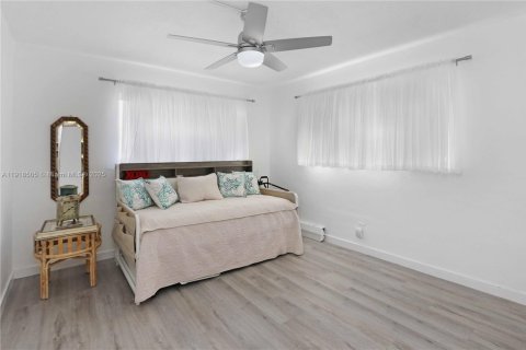 Condominio en venta en Hallandale Beach, Florida, 2 dormitorios, 92.9 m2 № 1973226 - foto 21