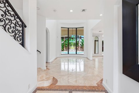 Villa ou maison à louer à Boca Raton, Floride: 5 chambres, 396.04 m2 № 2363043 - photo 5