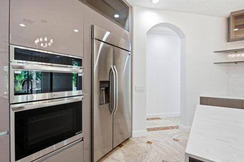 Villa ou maison à louer à Boca Raton, Floride: 5 chambres, 396.04 m2 № 2363043 - photo 24
