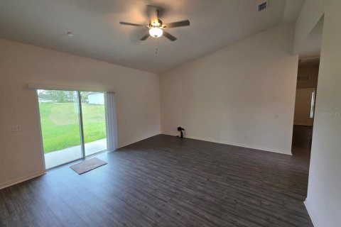 Villa ou maison à louer à Kissimmee, Floride: 4 chambres, 149.94 m2 № 2148790 - photo 2