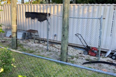Land in Miami, Florida № 1781575 - photo 3