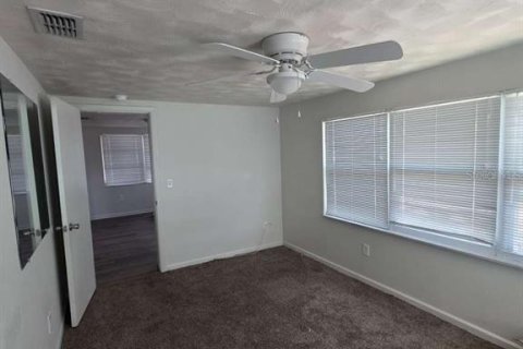 Villa ou maison à vendre à New Port Richey, Floride: 3 chambres, 121.7 m2 № 2206538 - photo 16