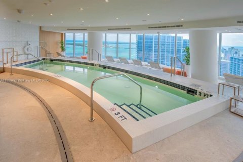 Condominio en venta en Miami, Florida, 57.41 m2 № 1941398 - foto 24