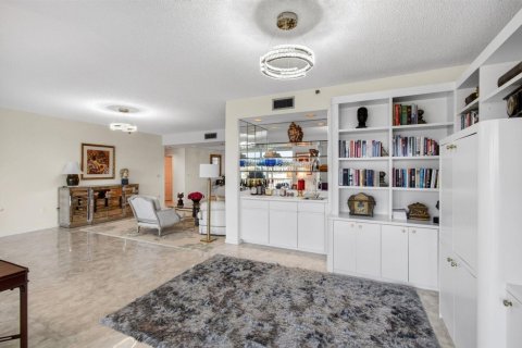 Copropriété à vendre à Boca Raton, Floride: 2 chambres, 234.95 m2 № 2244582 - photo 20