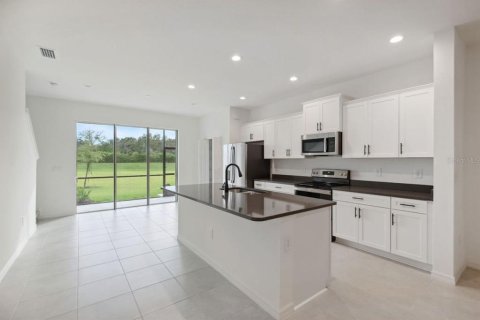 Touwnhouse à louer à Lakewood Ranch, Floride: 3 chambres, 166.3 m2 № 1624792 - photo 15
