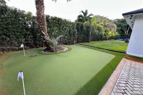 Villa ou maison à louer à Miami, Floride: 4 chambres, 137.77 m2 № 1975825 - photo 18