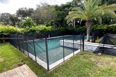 Villa ou maison à louer à Miami, Floride: 4 chambres, 137.77 m2 № 1975825 - photo 14