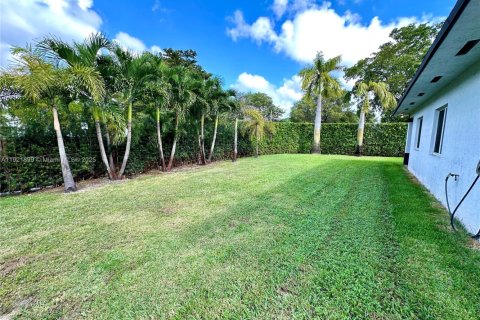 Villa ou maison à louer à Miami, Floride: 4 chambres, 137.77 m2 № 1975825 - photo 16