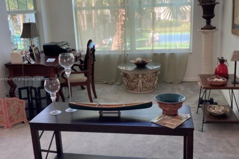 Townhouse in Jupiter, Florida 3 bedrooms, 176.24 sq.m. № 1811162 - photo 11