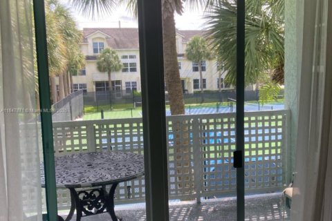 Townhouse in Jupiter, Florida 3 bedrooms, 176.24 sq.m. № 1811162 - photo 10