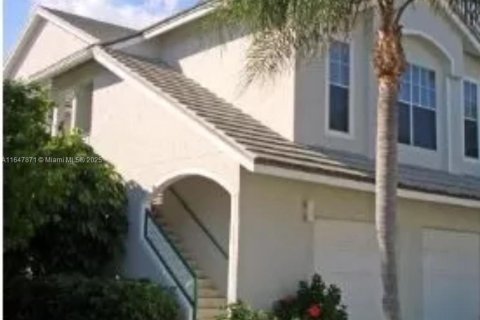 Townhouse in Jupiter, Florida 3 bedrooms, 176.24 sq.m. № 1811162 - photo 12