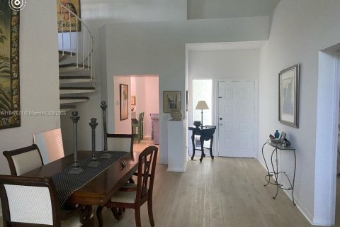 Townhouse in Jupiter, Florida 3 bedrooms, 176.24 sq.m. № 1811162 - photo 5