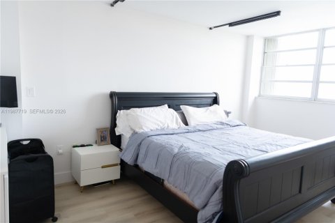 Copropriété à louer à North Miami, Floride: 2 chambres, 101.82 m2 № 2048967 - photo 7